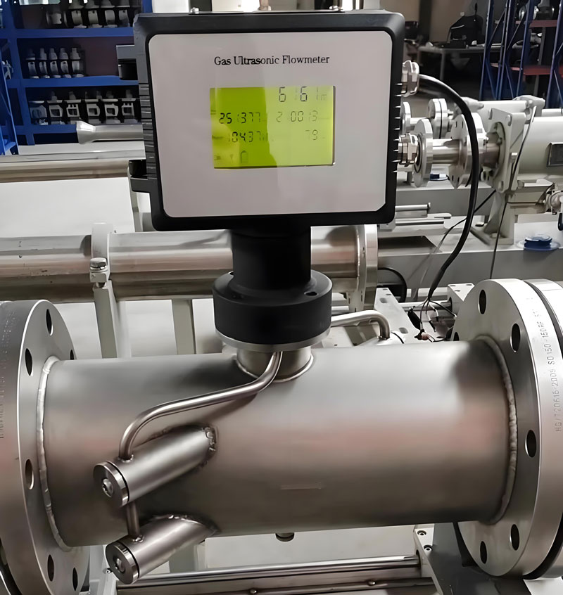 Ultrasonic flow meter for gas measurement Ultrasonic flow meter for gas measurement