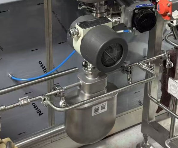 microdébitmètre massique pour la mesure du réfrigérant micro mass flow meter for refrigerant measure